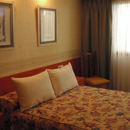 מר דל פלאטה Hotel Esmeralda Select מראה חיצוני תמונה